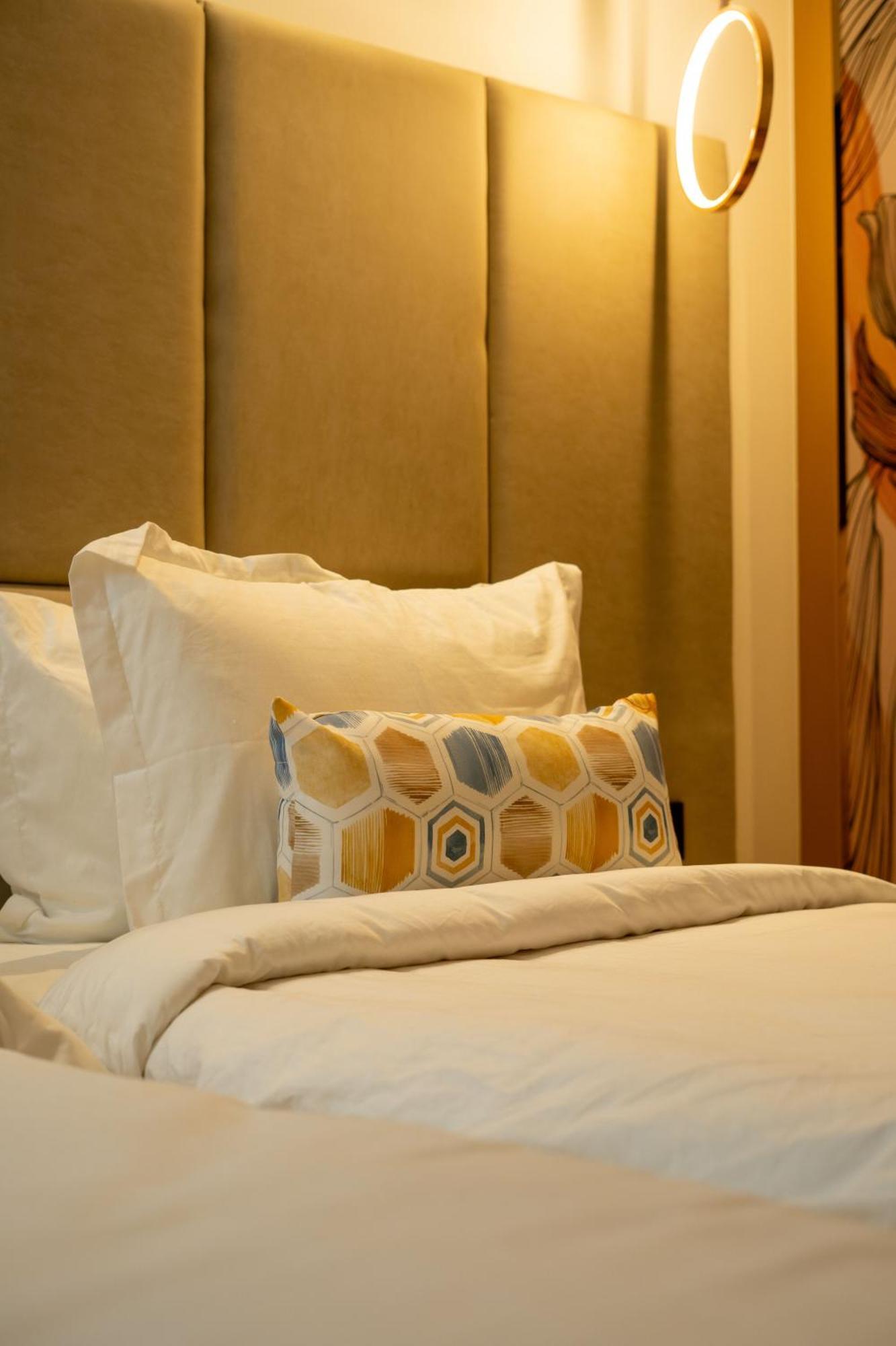 Best Western Ah1 Amritsar Bagian luar foto