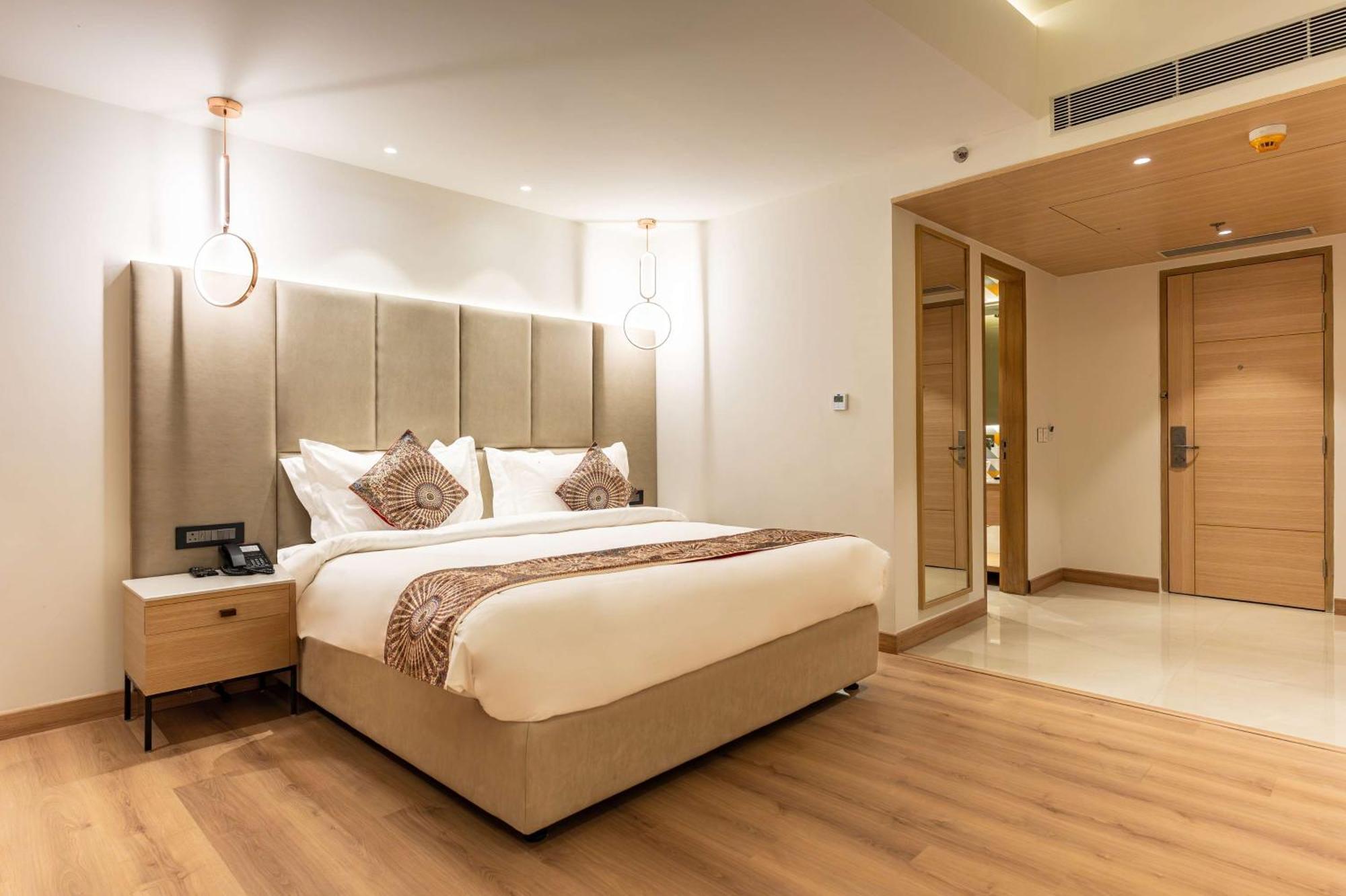 Best Western Ah1 Amritsar Bagian luar foto