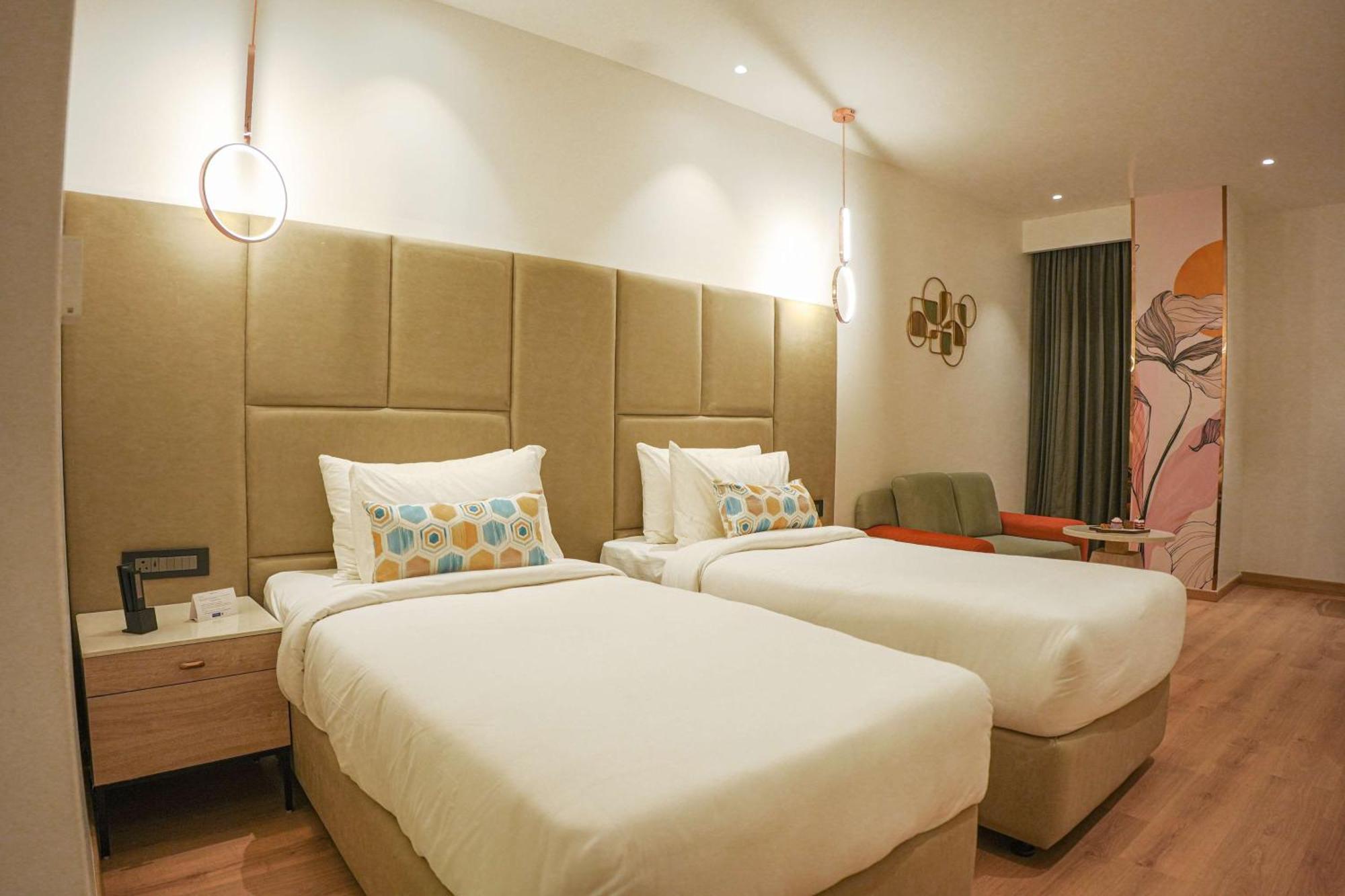 Best Western Ah1 Amritsar Bagian luar foto
