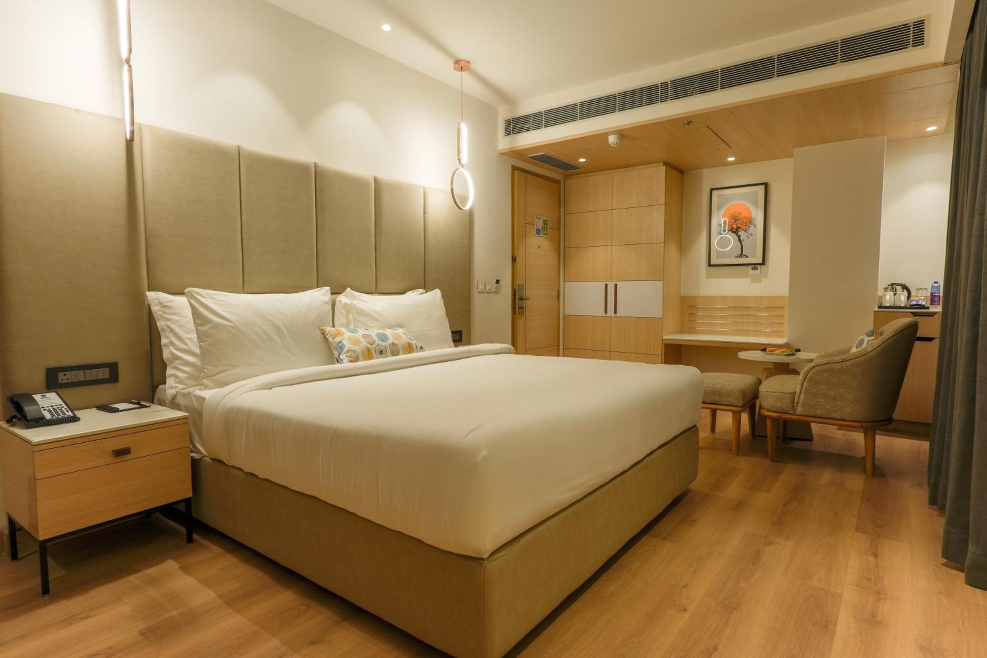 Best Western Ah1 Amritsar Bagian luar foto
